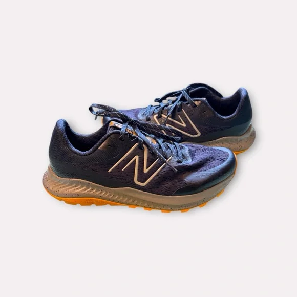 Men’s New Balance Sneakers - Picture 2 of 10